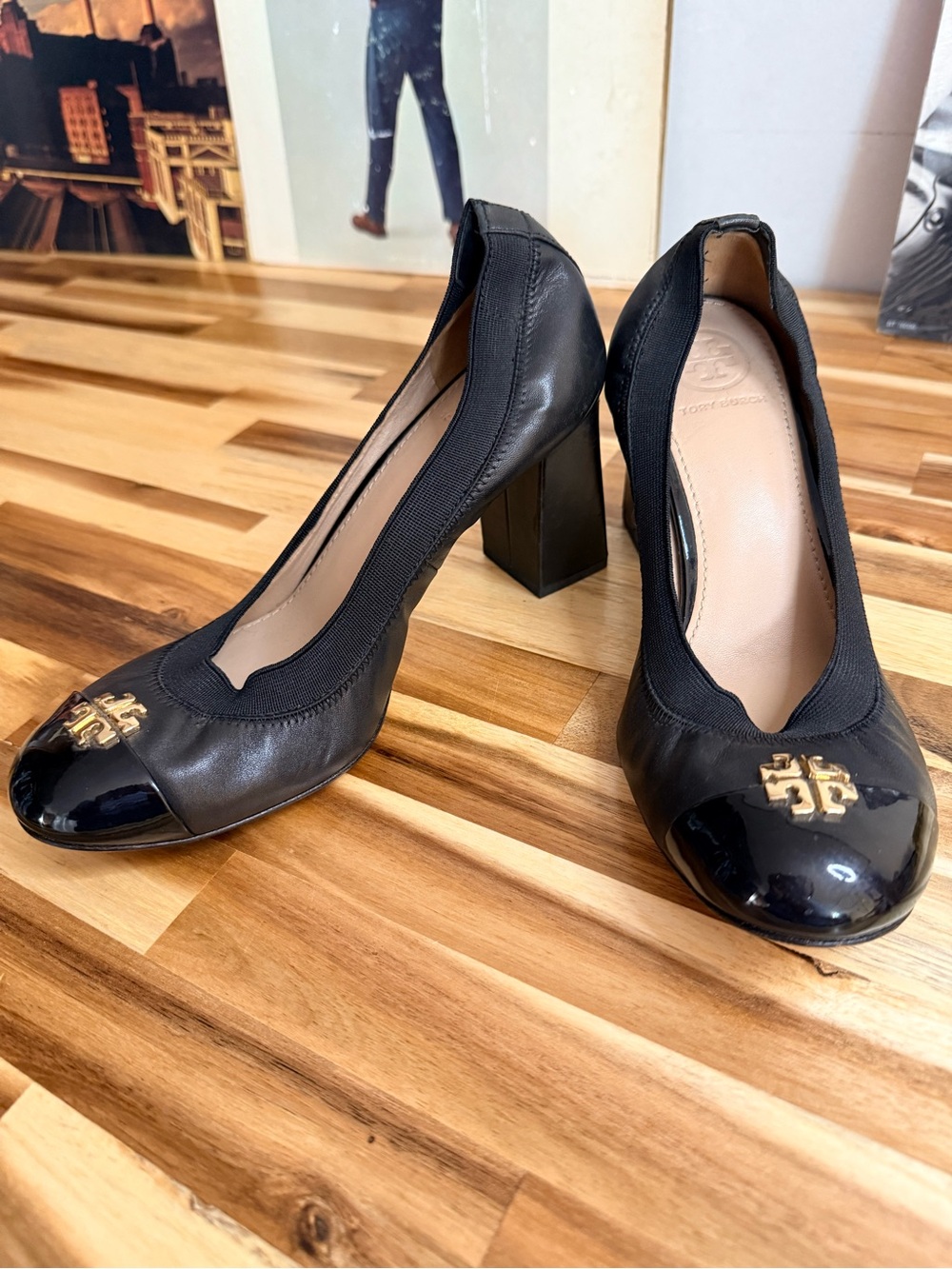 Tory Burch Ballet style block heels. Leather luxury contemporary formal feminine